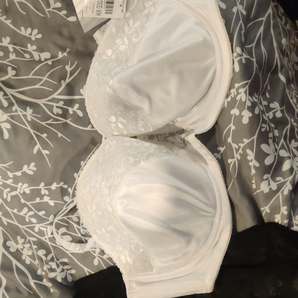 Strapless bra